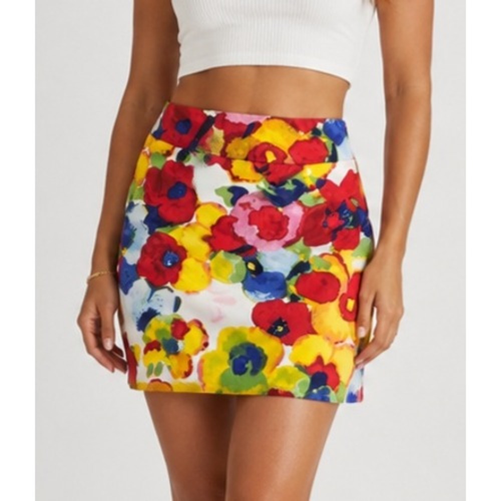 Grace Elements Jardin Floral Mini Skirt Multi Color White Red Yellow Size 6 NWT